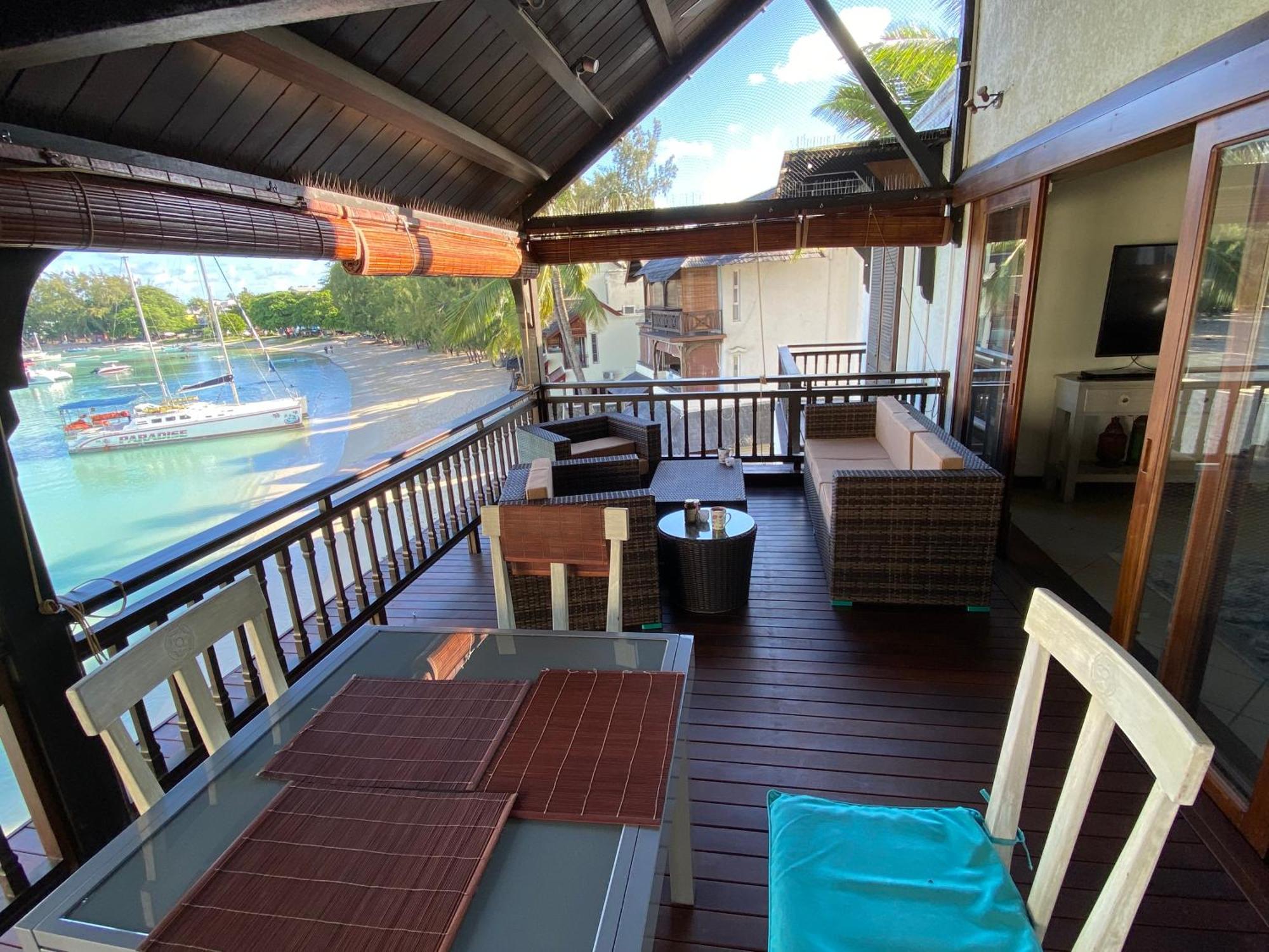 Grand Baie Beach Penthouse 外观 照片
