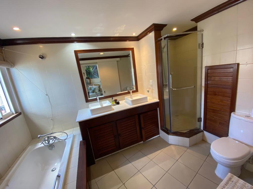 Grand Baie Beach Penthouse 外观 照片